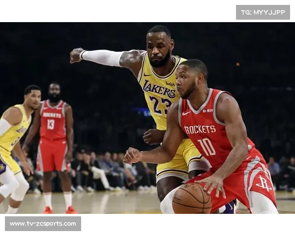 年终大战火箭胜湖人，詹杜对决虽精彩但防守漏洞成转折