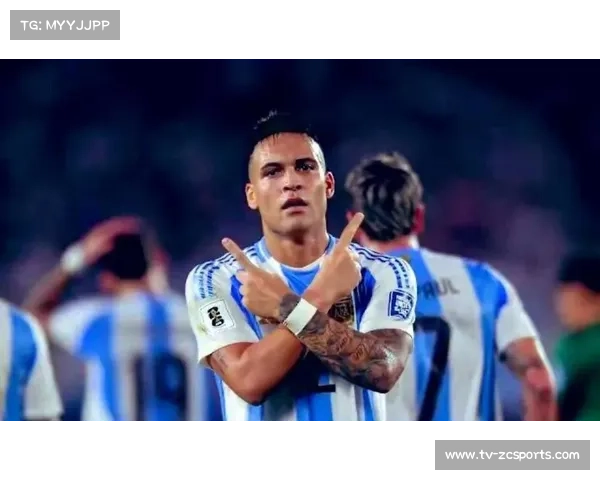 劳塔罗以14球领跑射手榜，意甲前锋进球效率引关注