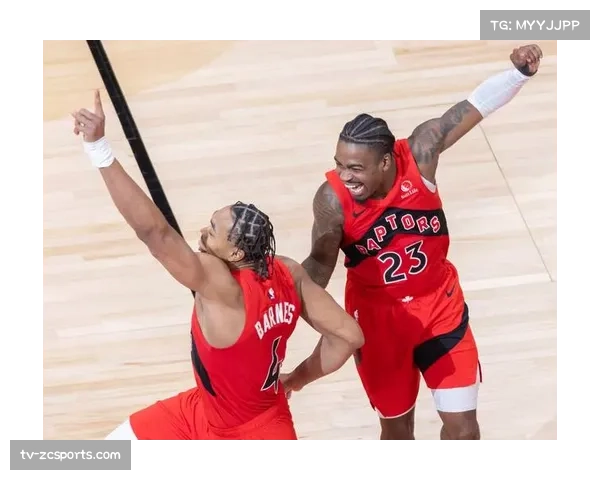 博伊尔斯攻守转换上篮打进,猛龙打出一波10-2追平比分